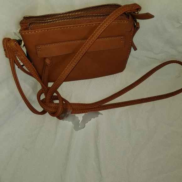 Purses - Picture 6 of 7